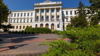 Платні екскурсії Львівської політехніки: що потрібно знати відвідувачам