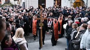 У Львові розпочалось прощання зі Степаном Гігою