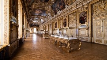 У паризькому Луврі буде україномовний аудіогід