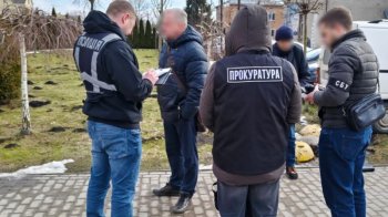 "Адвокат на Львівщині вимагав гроші за реєстрацію комунального готелю