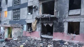 Наслідки влучання в будинок у Добропіллі, фото Вадима Філашкіна