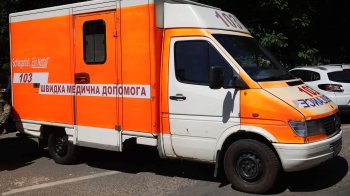 Реанімобіль для ЗСУ від фонду родини Доскіч.