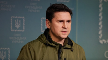 «Фура заїхала з рф»: Подоляк озвучив можливих організаторів вибуху на Кримському мості