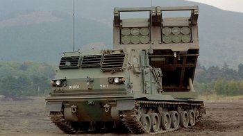 Дві РСЗВ MARS ІІ та чотири гаубиці: Німеччина оголосила про новий пакет військової допомоги Україні