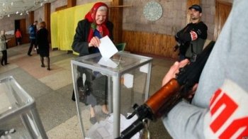 Евакуюйтесь, щоб не голосувати на “референдумах” — Верещук