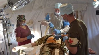 Львів'ян просять про допомогу військовим, які перебувають у госпіталі