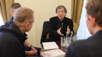 Відомий японський архітектор допоможе створити у Львові прототип тимчасового житла для переселенців