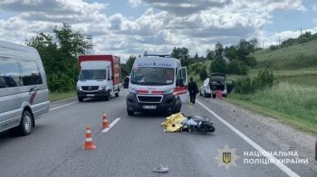 На Львівщині іноземець на Volkswagen на смерть збив 56-річну жінку на скутері