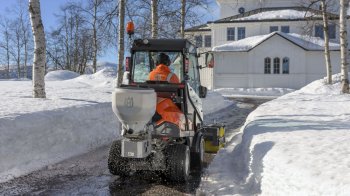 Комунальники Львова хочуть взяти кредит на снігоприбиральну техніку