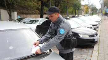У Львівській міськраді відмовилася преміювати інспекторів з паркування