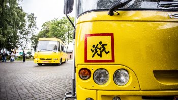 Львівщина отримала рекордну партію «школяриків», закуплених за контрактом 2022 року