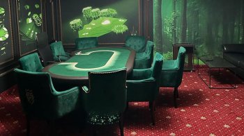 У Львові виявили підпільні покерні клуби: вилучили майна на понад мільйон гривень