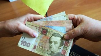 У Львові судитимуть керівника пошти за привласнення пенсій