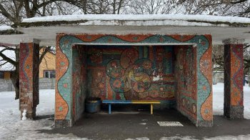 Зупинки з мозаїками обіцяють не демонтувати під час ремонту траси на Львівщині