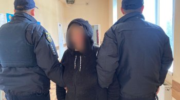 На Самбірщині затримали жінку, яка п’яною зарізала свого чоловіка