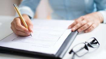 Мешканці Львівщини загрожує ув’язнення за шахрайство з програмою “Муніципальна няня”