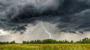 11 травня на Львівщині прогнозують грози, град і нічні заморозки
