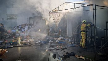 На Львівщині через пожежу на ринку двоє людей отримали опіки