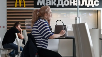 McDonald's продає увесь свій російський бізнес