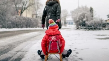 Уряд пропонує школам через негоду не виходити на очне навчання