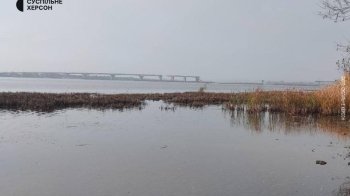 Російські окупанти підірвали та зруйнували Антонівський міст біля Херсона (фото)