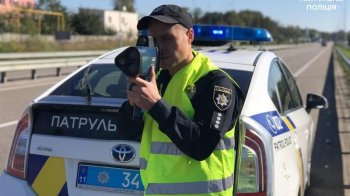 На Львівщині на трасі до кордону з Польщею почали вимірювати швидкість TruCAM