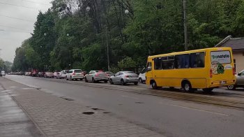 затор на вул.Стуса