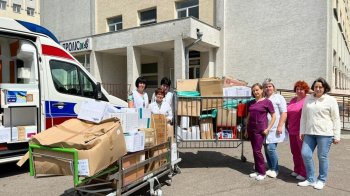 Львівський онкоцентр отримав карету швидкої допомоги від Польщі