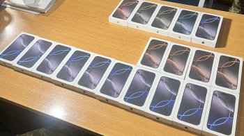 Контрабанду нових Iphone 16 Pro на три мільйони гривень виявили львівські митники