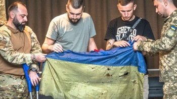 Прапор України, який майорів над "Азовсталлю", передали у музей