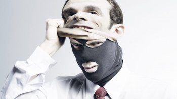 На Львівщині за день ошукали двох пенсіонерів: як не стати жертвою шахрая