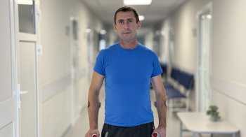 Ногу розтрощило уламками дрона: у Львові медики врятували військового від ампутації