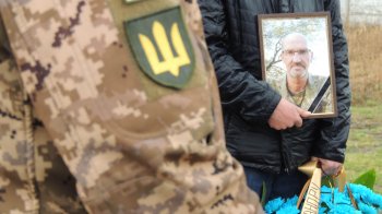 На Львівщині провели в останню путь загиблого стрільця-добровольця