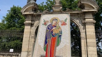 Львів’ян запрошують помолитися біля унікальної ікони Матері Божої Неустанної Помочі