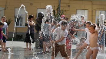 Аномальна спека у Львові: новий рекорд температури