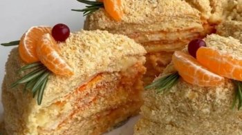 Готуємось до Нового року: лінивий “Наполеон” з мандариновим джемом