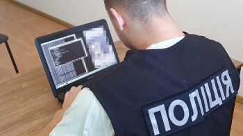 Продавав одяг та взуття: у Львові затримали 30-річного псевдокомерсанта
