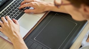 Естонська школа кодування пропонує українським дівчатам навчання та стипендії