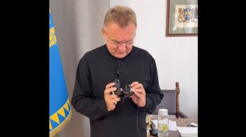 У кабінеті мера Львова знайшли пристрій для прослуховування