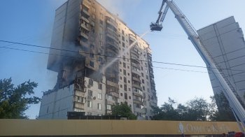 У Києві пролунав вибух в 16-поверхівці, є загиблі та поранені