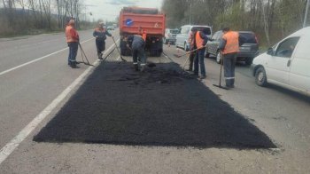 У міськраді розповіли скільки тисяч метрів доріг відремонтували з початку року
