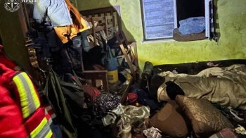 Матір трьох загиблих у пожежі дітей біля Жовкви відправили під цілодобовий домашній арешт