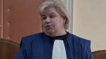 Дрогобицька суддя у 161 справі про визначення опіки виносила рішення на користь батька