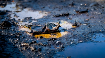 Забруднення земель