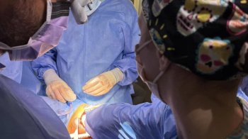 Проковтнув ковпачок від ручки: у Львові дитині провели відкриту операцію на грудній клітці