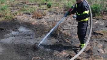Рятувальники погасили пожежу торфу на Яворівщині