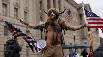 Америка — некерований хаос