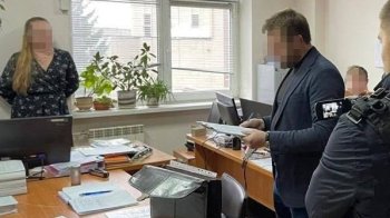Працівниця СБУ закликала до капітуляції перед Росією