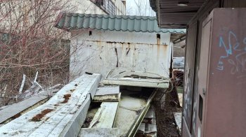 У Львові утилізують 25 демонтованих кіосків, які не забрали власники