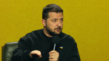Володимир Зеленський дав підсумкову пресконференцію, скриншот з трансляції